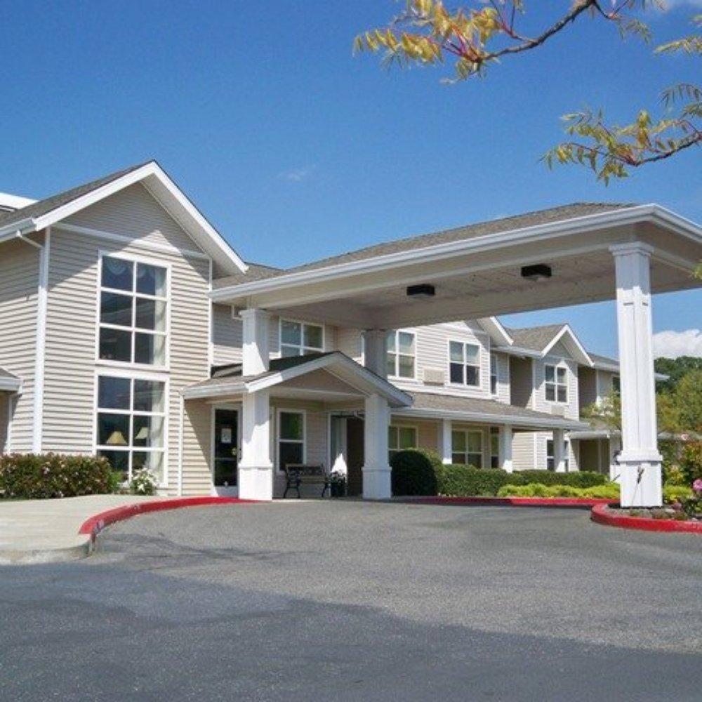 Navigating the Financial Aspects of Prestigious Assisted Living Options