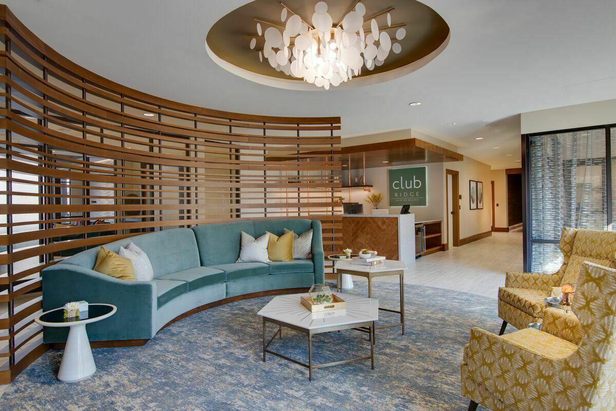 Community Connection: Fostering Engagement and Inclusivity in Luxury Senior Living